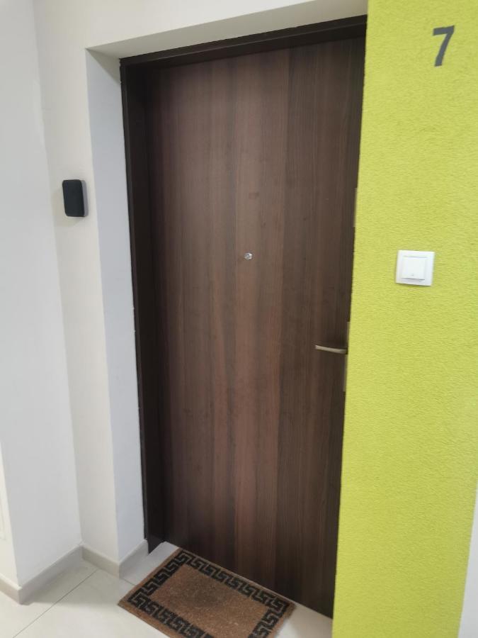 Apartament Julia Apartment Колобжег Екстериор снимка