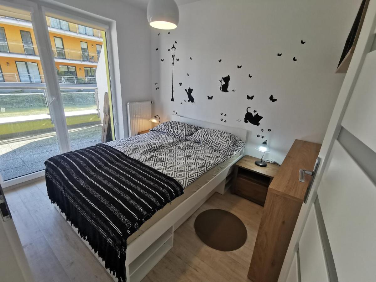 Apartament Julia Apartment Колобжег Екстериор снимка
