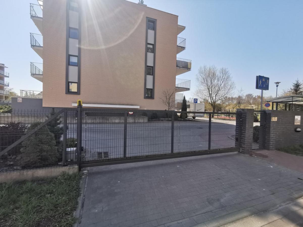 Apartament Julia Apartment Колобжег Екстериор снимка